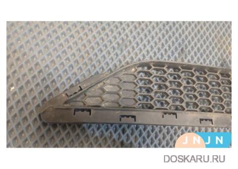 Решетка бампера Hyundai Tucson 03.2015 - 02.2019 TL