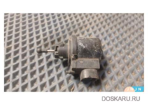Корректор фар Lexus RX300 09.2000 - 04.2003 